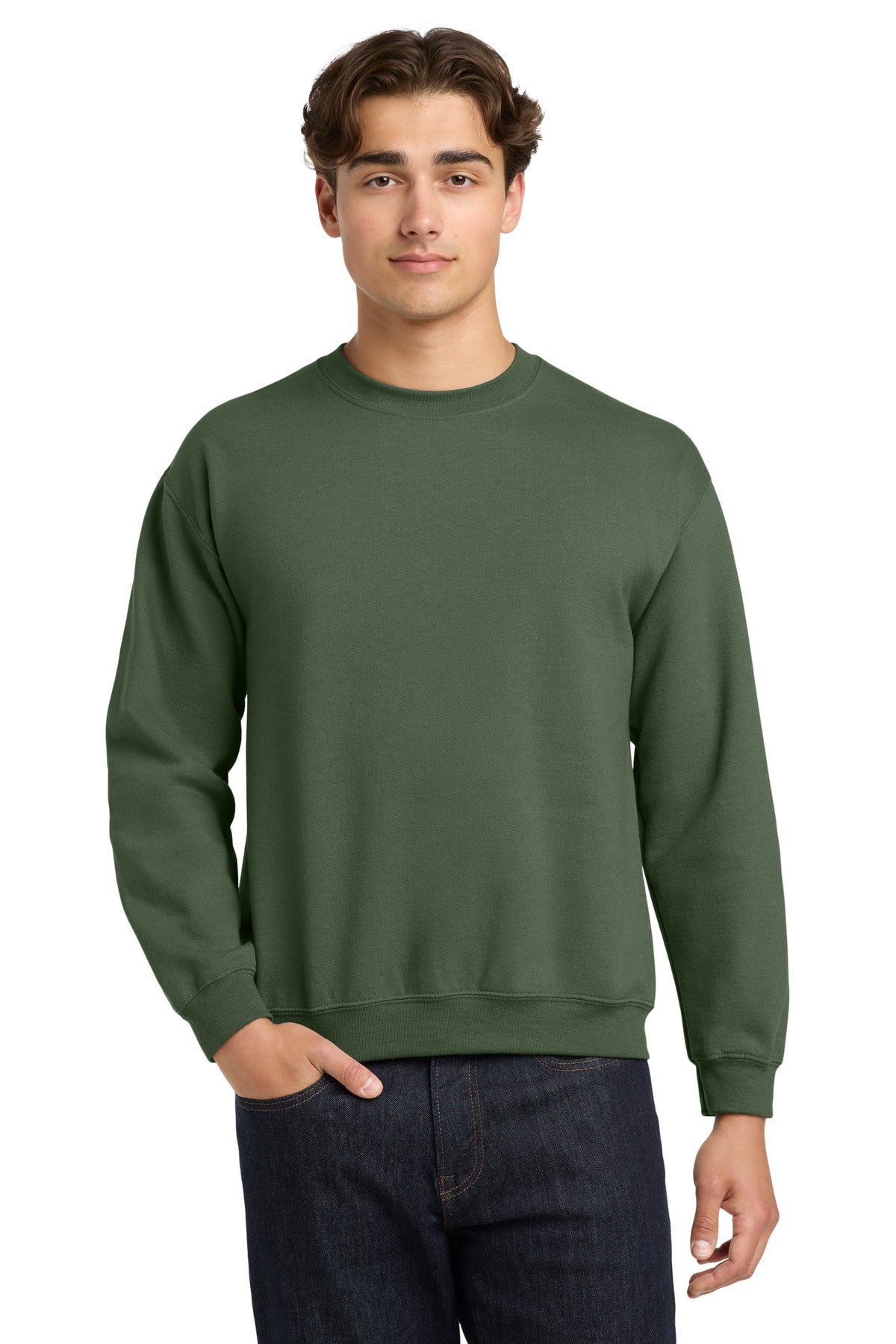 Gildan Heavy Blend Crewneck Sweatshirt.  18000
